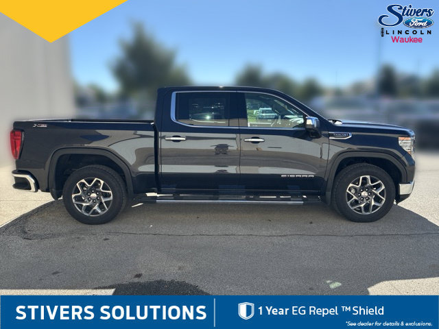 Used 2024 GMC Sierra 1500 SLT w/ SLT Premium Package AWD/4WD image 5