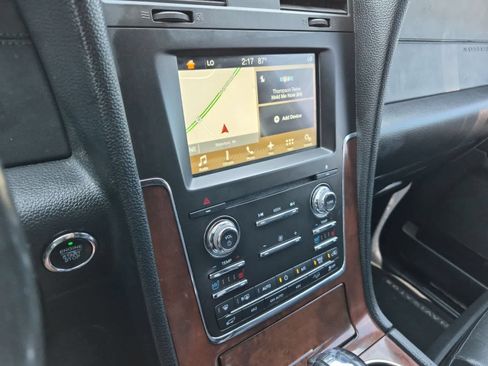 Used 2017 Lincoln Navigator Select AWD/4WD image 28