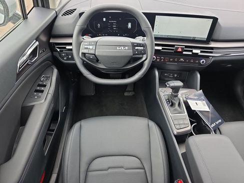 New 2026 Kia Sportage SX FWD image 13