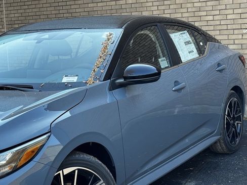 New 2025 Nissan Sentra SR image 27