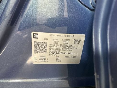 Used 2024 Chevrolet Traverse LT w/ LPO, Floor Liner Package FWD image 38