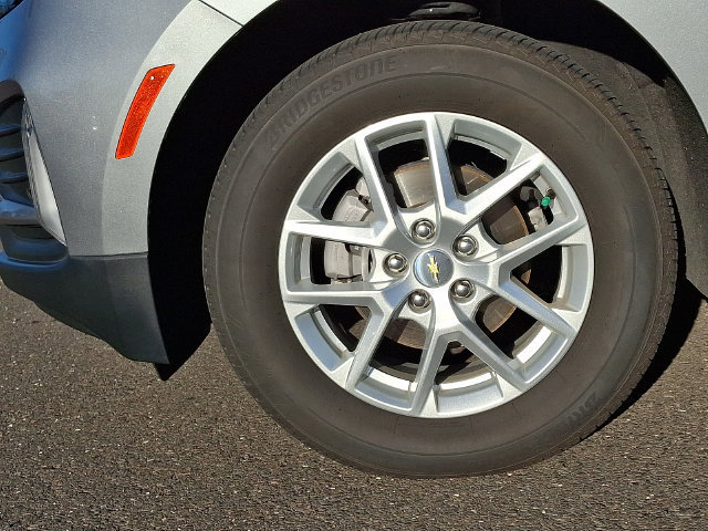 Used 2024 Chevrolet Equinox LT AWD/4WD image 8