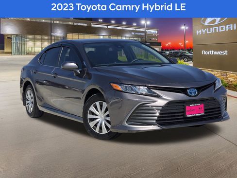 Used 2023 Toyota Camry LE image 1