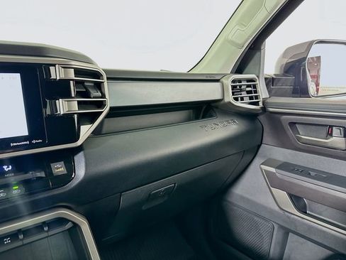 Used 2022 Toyota Tundra SR5 w/ TRD Off-Road Package image 25