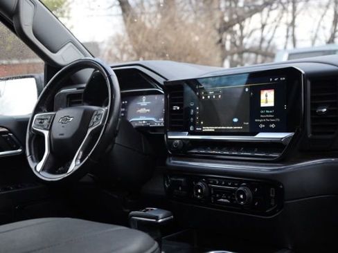 Used 2023 Chevrolet Silverado 1500 LT Trail Boss w/ Protection Package image 33