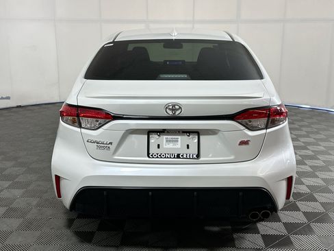 Used 2025 Toyota Corolla SE FWD image 4