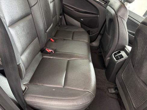 Used 2017 Hyundai Tucson SE Plus AWD/4WD image 21