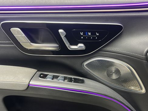 Certified 2023 Mercedes-Benz EQS 580 4MATIC SUV image 15
