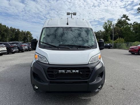 Used 2025 RAM ProMaster 2500 w/ Convenience Group FWD image 2