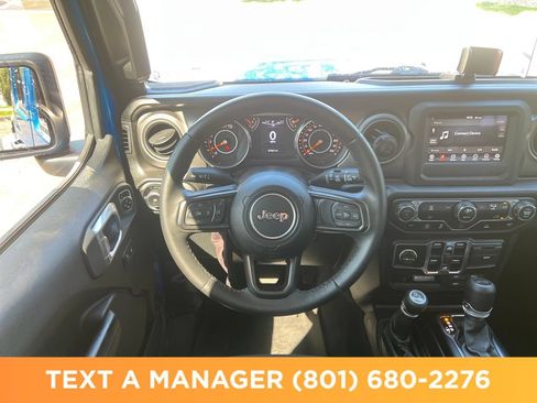 Used 2022 Jeep Wrangler Unlimited Sport AWD/4WD image 16