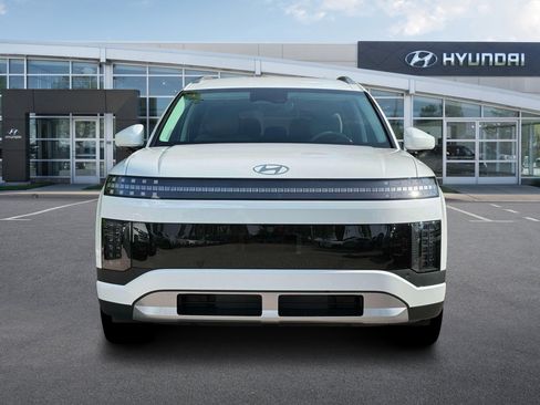 New 2026 Hyundai Ioniq 9 SE AWD/4WD image 12