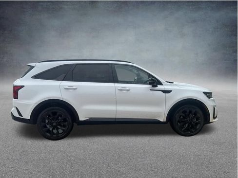 Used 2023 Kia Sorento SX FWD image 7