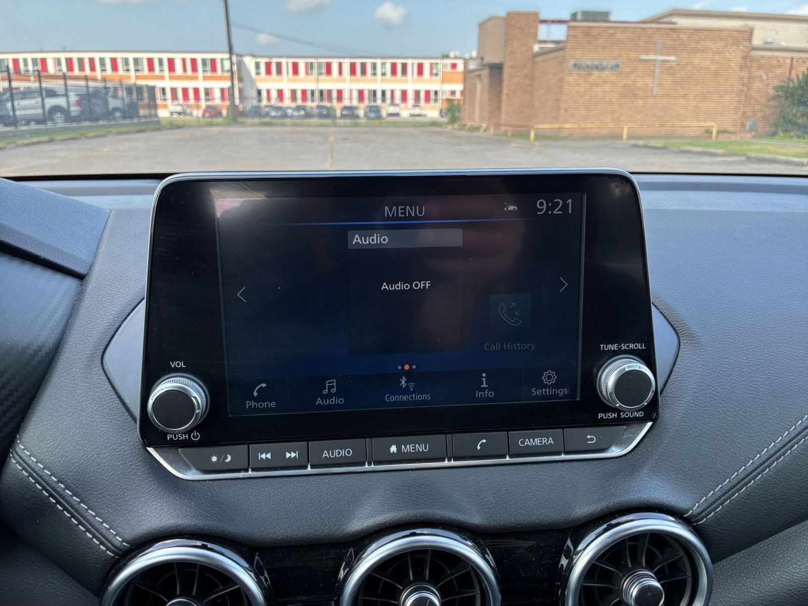 Used 2025 Nissan Sentra SV FWD image 19