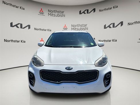 Used 2017 Kia Sportage LX AWD/4WD image 9
