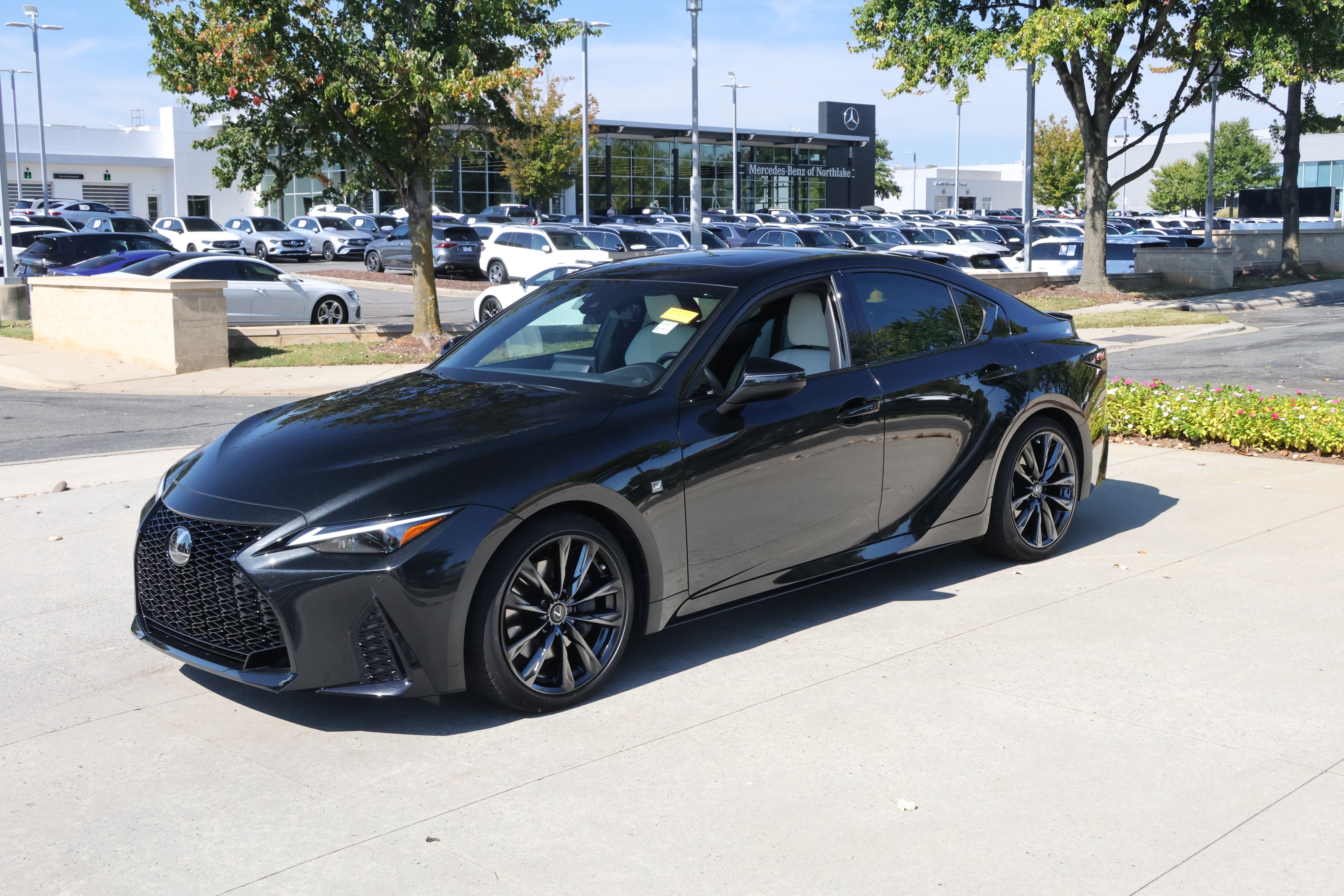 Used 2025 Lexus IS 350 F Sport RWD image 5