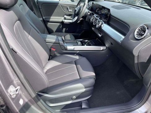 New 2026 Mercedes-Benz GLB 250 4MATIC image 20