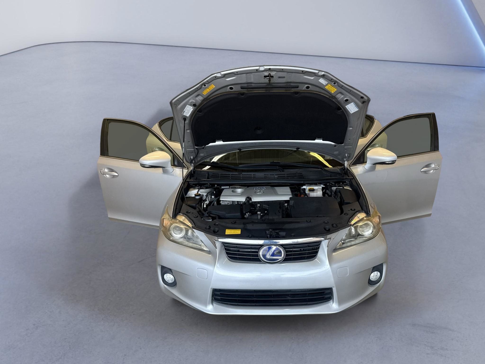 Used 2011 Lexus CT 200h Premium FWD image 10