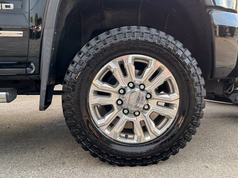 Used 2016 GMC Sierra 2500 Denali AWD/4WD image 15