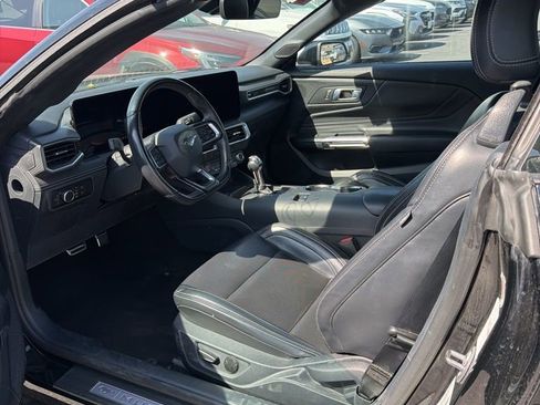 Used 2024 Ford Mustang Premium image 9