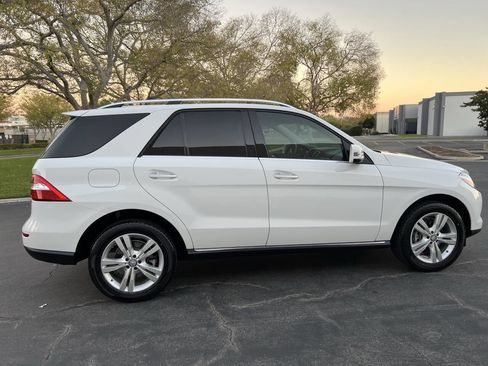 Used 2015 Mercedes-Benz ML 350 2WD w/ Premium 1 Package image 8
