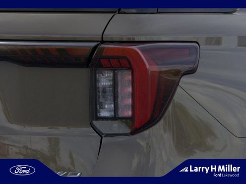 New 2026 Ford Explorer ST-Line w/ ST-Line Street Pack image 21
