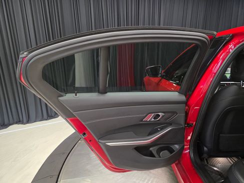 Used 2019 BMW 330i xDrive Sedan AWD/4WD image 28