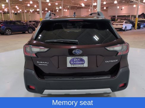 Used 2025 Subaru Outback Limited AWD/4WD image 4