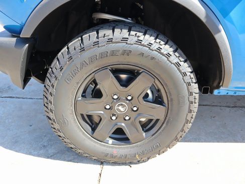 New 2025 Ford Bronco Big Bend AWD/4WD image 18