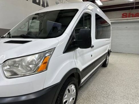 Used 2017 Ford Transit 350 XLT RWD image 10
