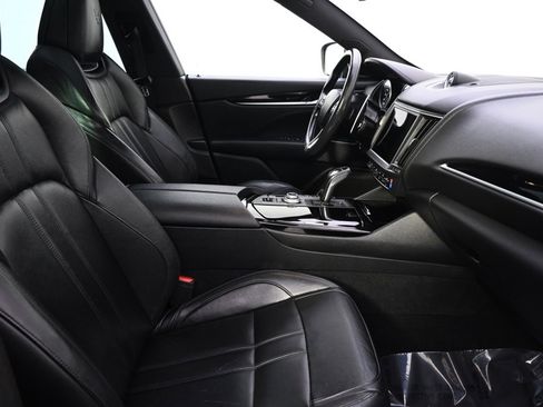 Used 2021 Maserati Levante GranSport image 16