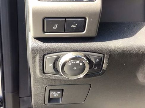 Certified 2020 Ford Expedition XLT w/ Equipment Group 202A image 20