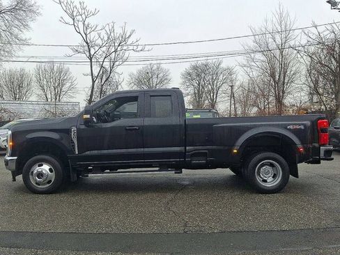 Certified 2023 Ford F350 Lariat image 2