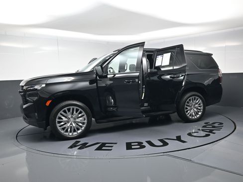 Certified 2024 Chevrolet Tahoe RST w/ Luxury Package image 24