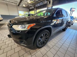 Used 2021 Chevrolet Traverse RS FWD video 2