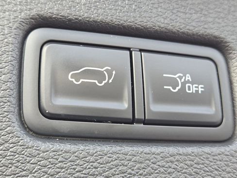 Used 2025 Kia Telluride S FWD image 21