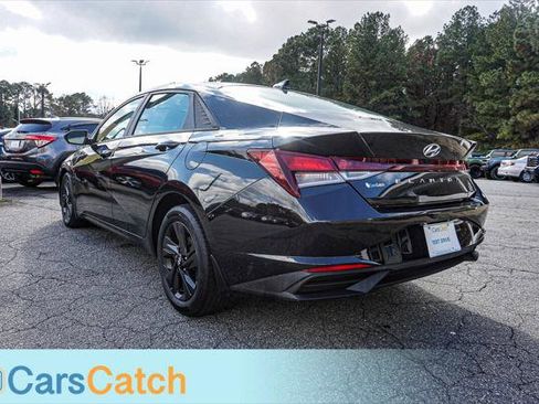 Used 2022 Hyundai Elantra SEL w/ Convenience Package image 8