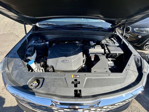 Used 2020 Kia Telluride LX FWD image 29