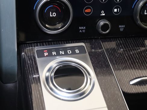 Used 2020 Land Rover Range Rover Autobiography image 7