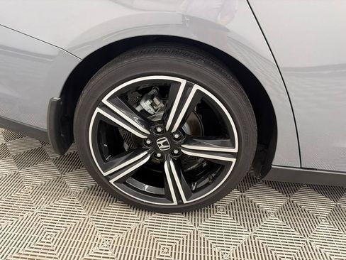 Used 2023 Honda Accord Sport image 18