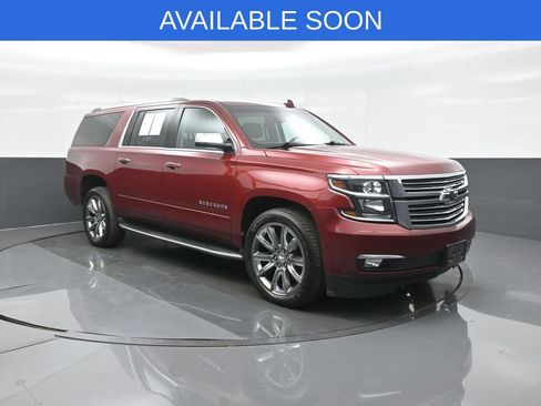Used 2018 Chevrolet Suburban Premier AWD/4WD image 1