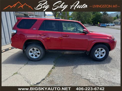 Used 2020 Toyota 4Runner SR5 Premium w/ Moonroof Package AWD/4WD image 6