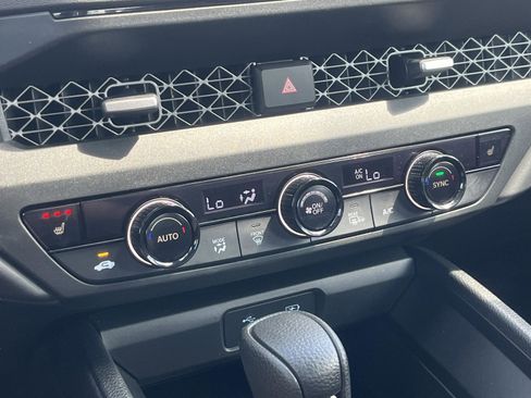 Used 2025 Honda Accord SE image 18