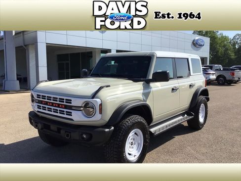 New 2026 Ford Bronco Heritage Edition AWD/4WD image 1