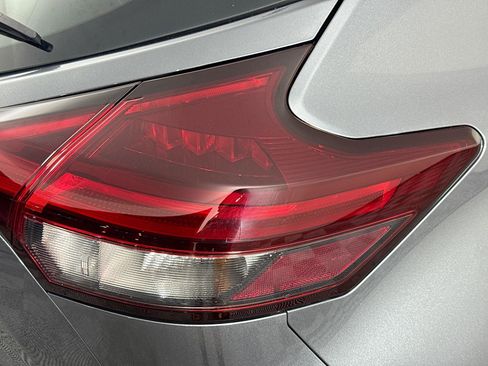 Used 2023 Nissan Kicks S image 33