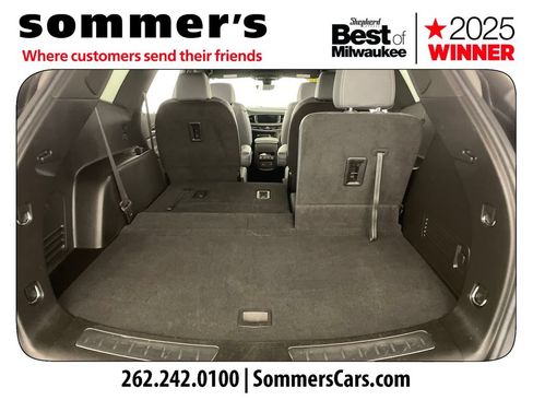 Used 2024 Buick Enclave Essence w/ Experience Buick Package AWD/4WD image 28
