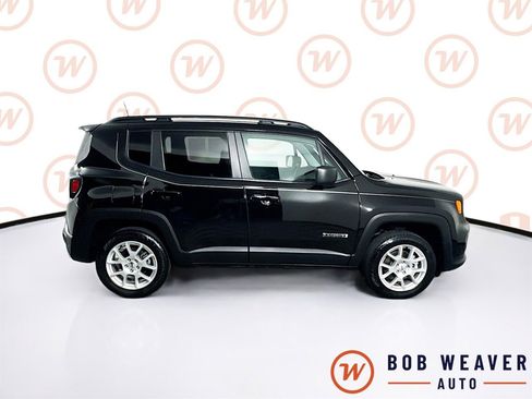 Used 2022 Jeep Renegade Latitude w/ Convenience Group image 8