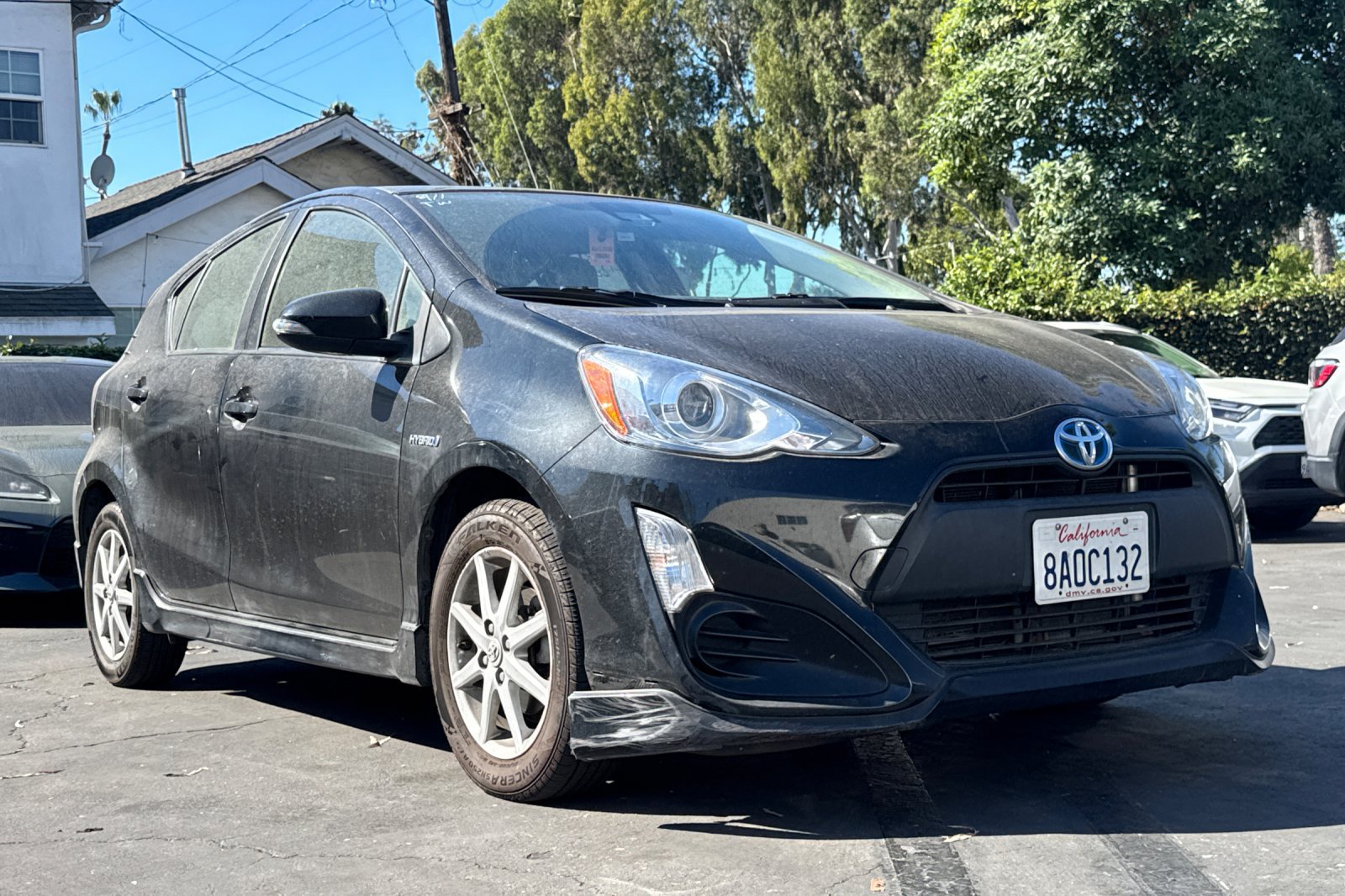 Used 2017 Toyota Prius C One FWD image 2
