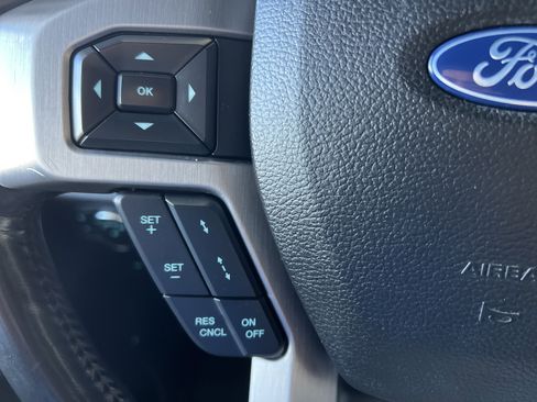 Used 2020 Ford F250 Platinum image 29