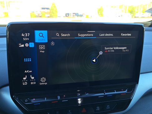 Used 2023 Volkswagen ID.4 Pro image 22