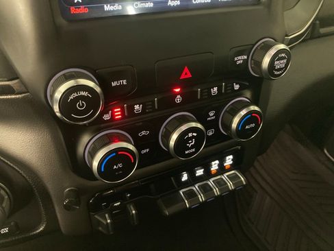 Used 2019 RAM 2500 Power Wagon image 9